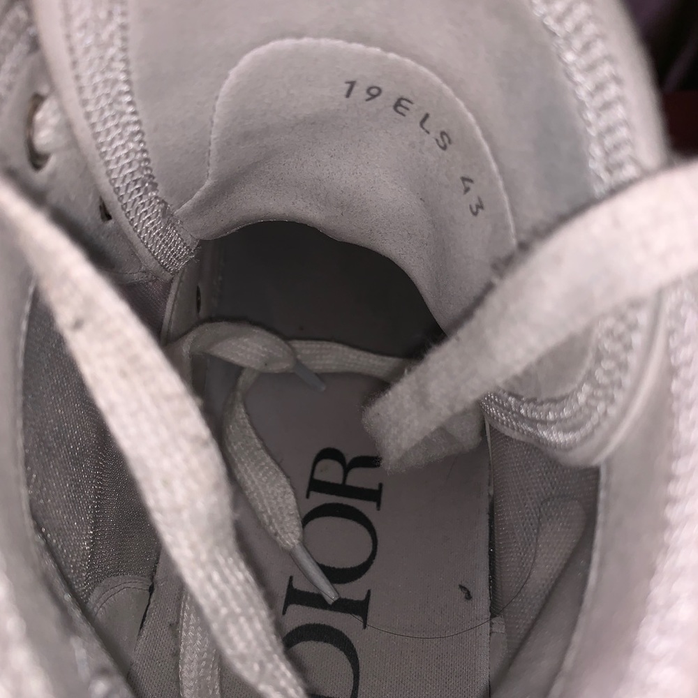 Christian Dior Sneakers - Picture 4 of 8